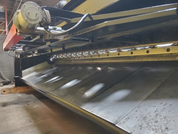Amada Mechanical Squaring Shear - Image 9